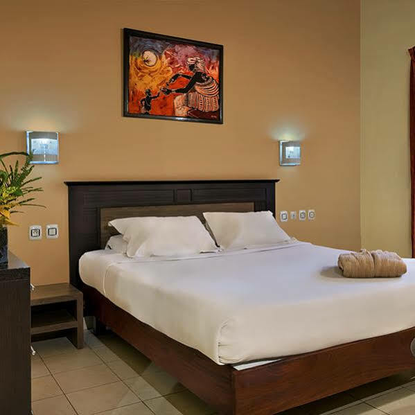 Dunia Hotel Ouagadougou Loumbila Exterior foto